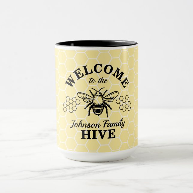 Ferme Bienvenue à notre Bee Hive café Mug (Centre)
