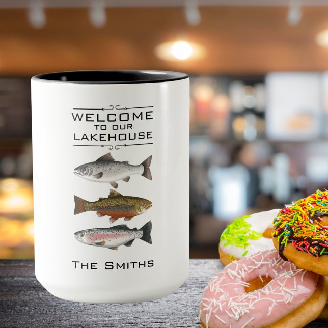 Ferme Bienvenue à notre Lakehouse Fish Coffee Mug (Créateur téléchargé)