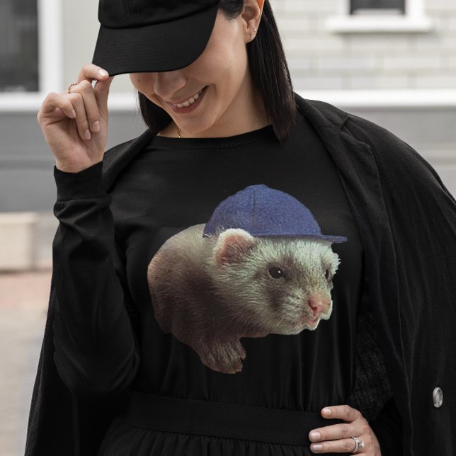 Ferret portant T-shirt Casquette (Ferret Wearing Hat Women's Long Sleeve T-Shirt)