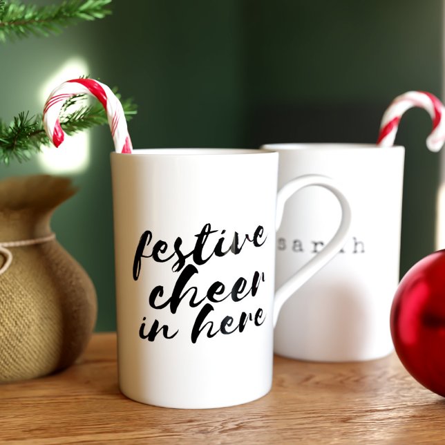 Festive de Noël à ici Bone China Mug (Festive Cheer in Here! Suitable for all your favorite winter drinks. Makes a lovely Christmas Gift!)