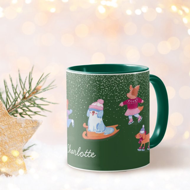 Festive Winter Iceskating Dogs Xmas Green Name Mug (Créateur téléchargé)