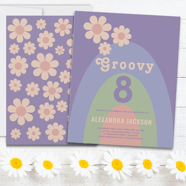 Fête d'anniversaire Groovy 8 Rétro Budget 8 ans (Groovy 8 Retro 70s daisy arch pastel 8th birthday party budget invitation )