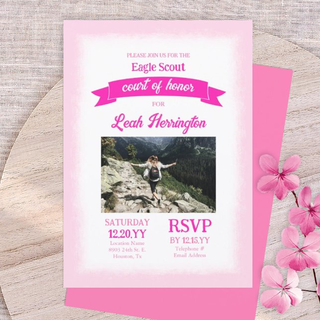 Fête de cérémonie de la Cour d'honneur de l'Aigle  (Pink Eagle Scout Court of Honor Ceremony Party Invitation, Pink Scouting Achievement Celebration)