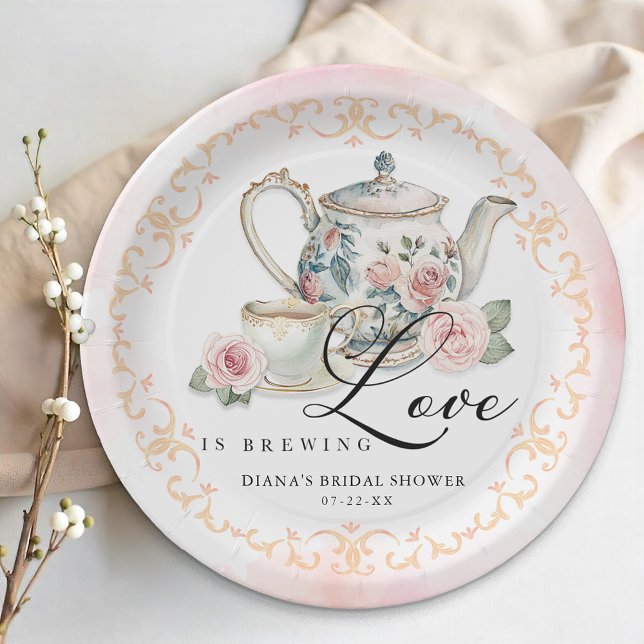 Fête de mariage Love is Brewing Assiette en papier (Tea Party Paper Plates)