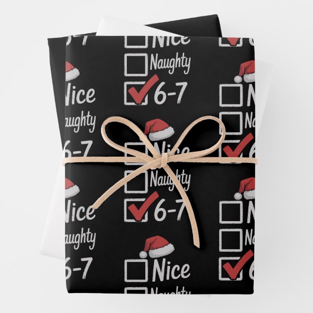 Feuille De Papier Cadeau 6-7 Meme Nice Naughty 67 Christmas Brain Rot Funny (En situation)