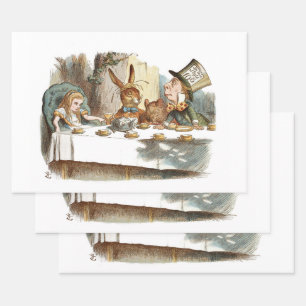 Feuille De Papier Cadeau Alice au pays des merveilles Découpage