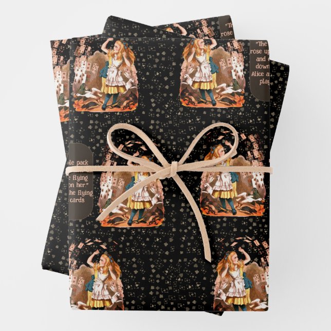 Feuille De Papier Cadeau Alice Lecture Cartes Noir (En situation)