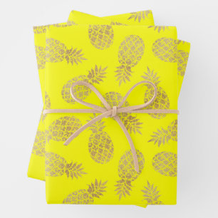 Feuille De Papier Cadeau Ananas en or sur Jaune