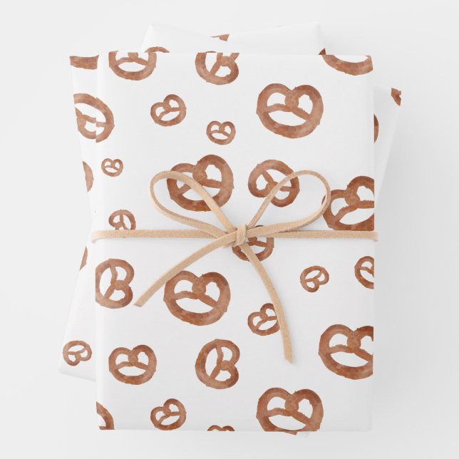 Feuille De Papier Cadeau Aquarelle douce salée Motif Pretzel (En situation)