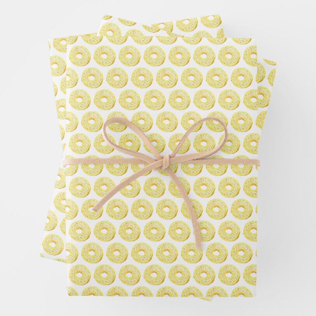 Feuille De Papier Cadeau Aquarelle mignonne Jaune arroser Motif des beignet (En situation)