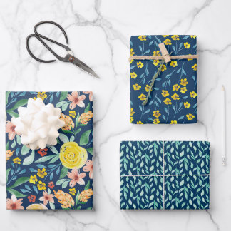 Feuille De Papier Cadeau Aquarelle peinte à la main à motifs floraux