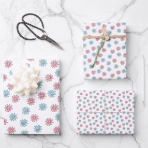 Feuille De Papier Cadeau Assez délicat motif de fleurs roses et bleues