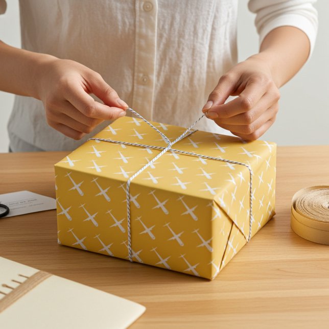 Feuille De Papier Cadeau Avion sur Butterscotch (Gift wrapping paper
)