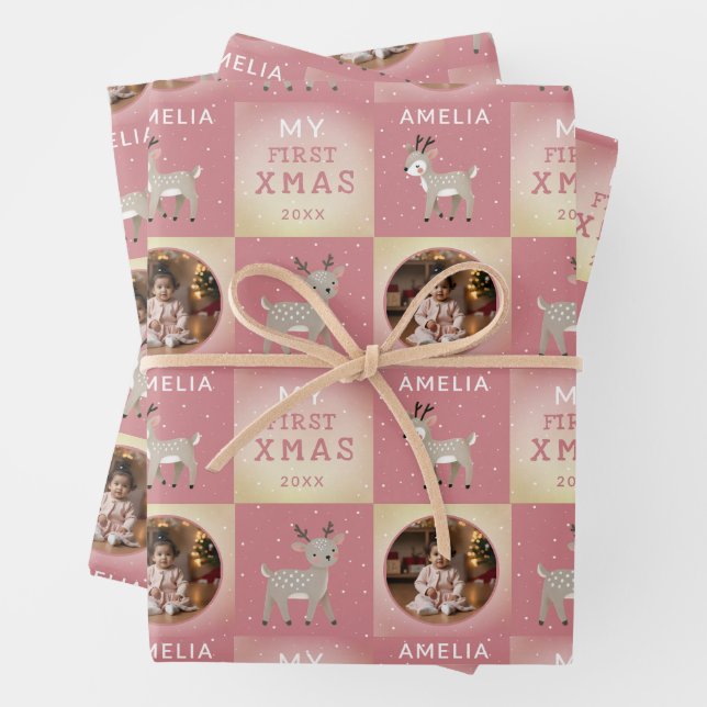 Feuille De Papier Cadeau Baby's First Christmas Pink Deer Photo (En situation)