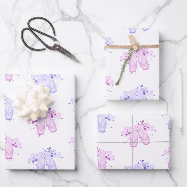 Feuille De Papier Cadeau Ballet rose et violet Anniversaire Pointe Chaussur (Recto)