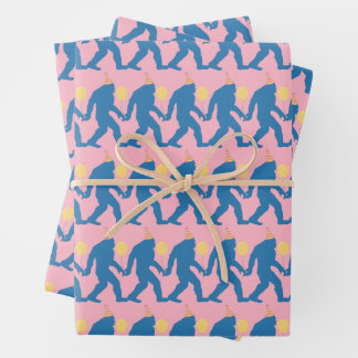 Feuille De Papier Cadeau Bigfoot Anniversaire Rose, Bleu et Jaune Ludique