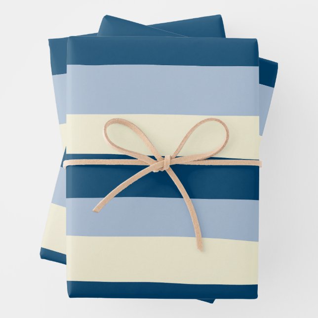 Feuille De Papier Cadeau Bleu foncé, Bleu clair et Crème (En situation)