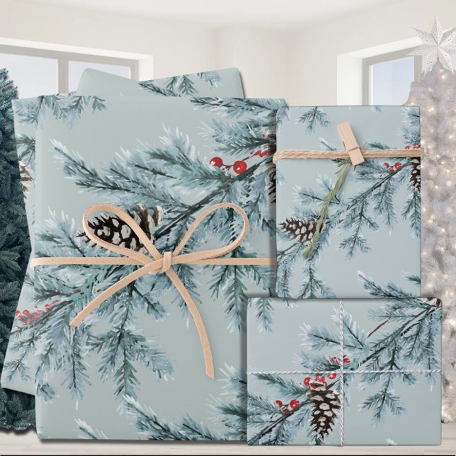 Feuille De Papier Cadeau Bleu Spruce Blanc Cônes Baies rouges Garland (Créateur téléchargé)