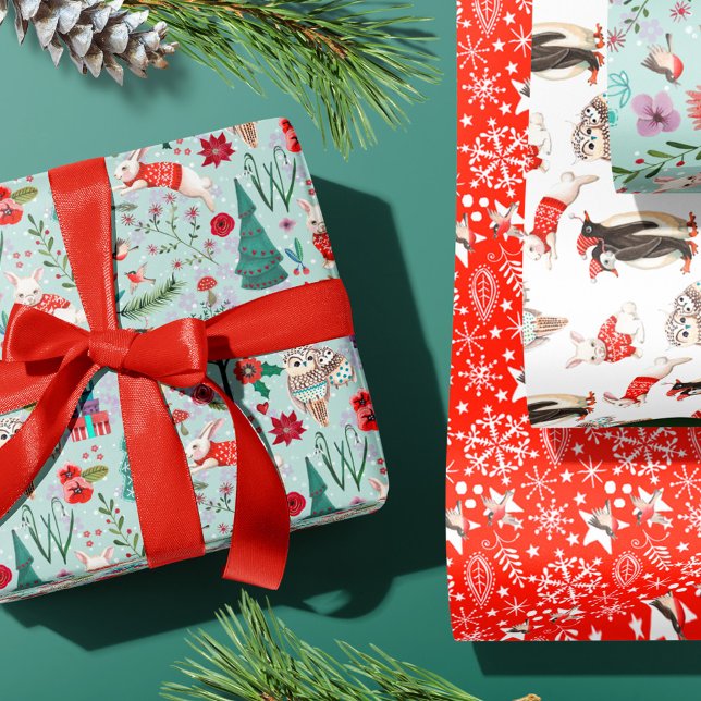 Feuille De Papier Cadeau Bois d'hiver Bleu et rouge Animaux motifs de forêt (Cute woodland animals and Penguins Christmas Holiday wrapping paper)