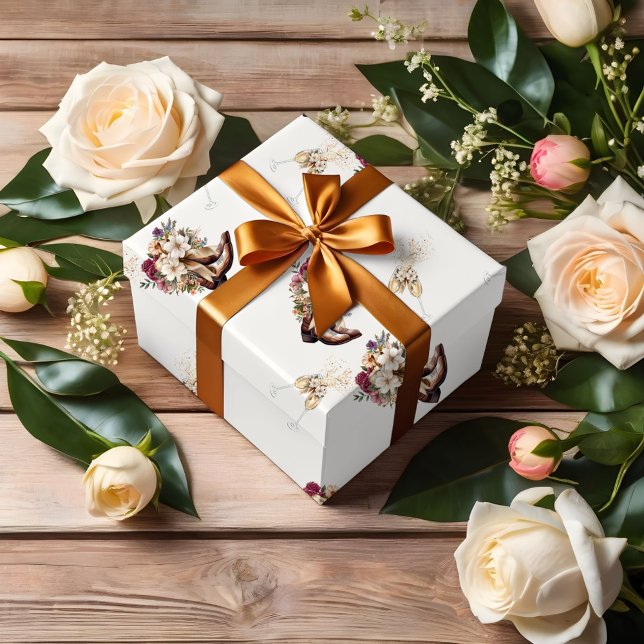 Feuille De Papier Cadeau Boots & Bubbly Boho western Enterrement de vie de  (Créateur téléchargé)