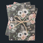 Feuille De Papier Cadeau Bouquet Élégant d'Eucalyptus<br><div class="desc">Feuilles d'eucalyptus élégantes,  fleurs d'anémone,  roses,  hortensias et fougères,  ce papier d'emballage est parfait pour toute occasion de don de cadeau - parfait pour les mariages,  les douches de mariée,  les anniversaires et les douches de bébé.</div>