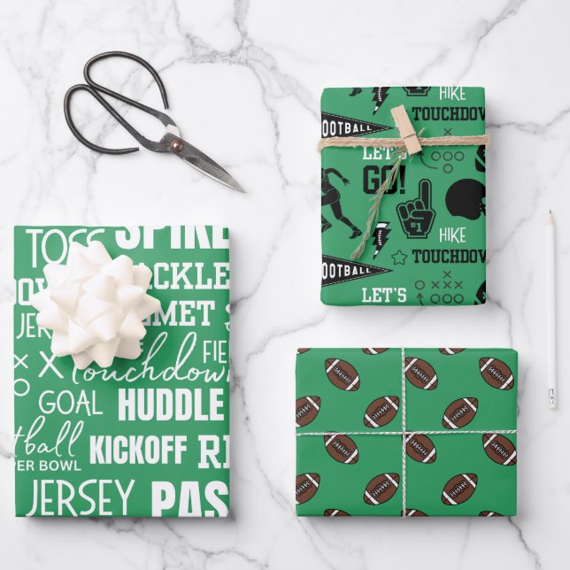 Feuille De Papier Cadeau Boys Football First Year Down 1st Birthday Party (Recto)