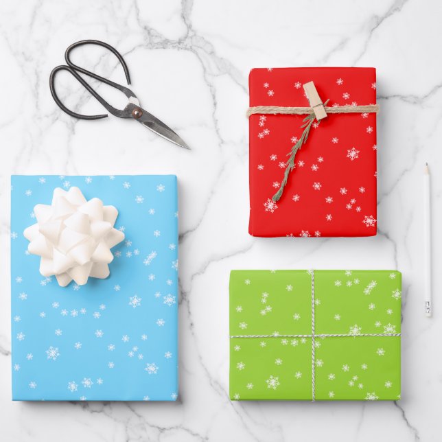 Feuille De Papier Cadeau Bright Blue, Green and Red Winter Snowflakes (Recto)
