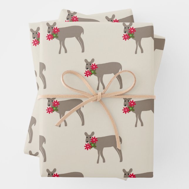Feuille De Papier Cadeau Cerf de Noël aux fleurs (En situation)