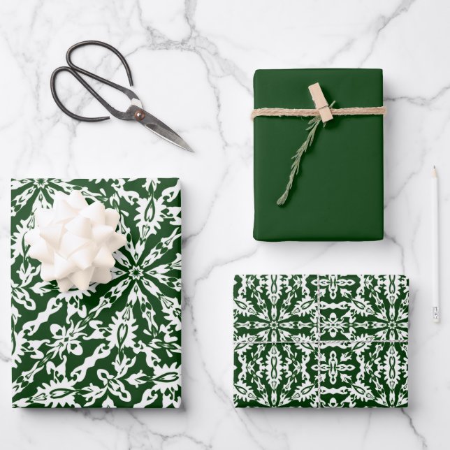 Feuille De Papier Cadeau Chasseur Motif vert et blanc (Recto)