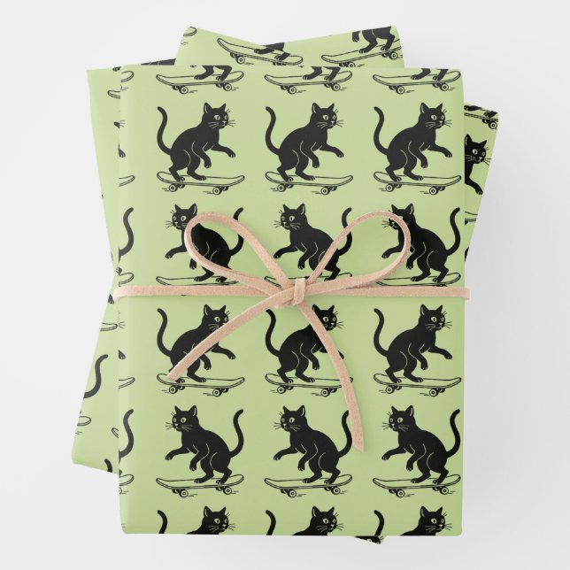 Feuille De Papier Cadeau Chat qui fait du skateboard  (En situation)