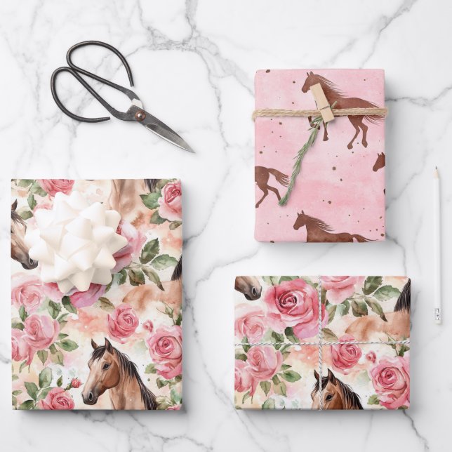 Feuille De Papier Cadeau Chevaux Jolies Roses Roses Roses Florales Annivers (Recto)