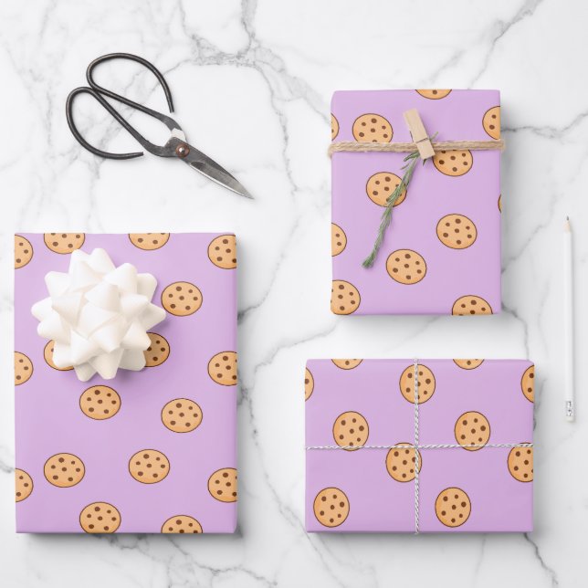 Feuille De Papier Cadeau Chocolat chips biscuits d'anniversaire violet (Recto)