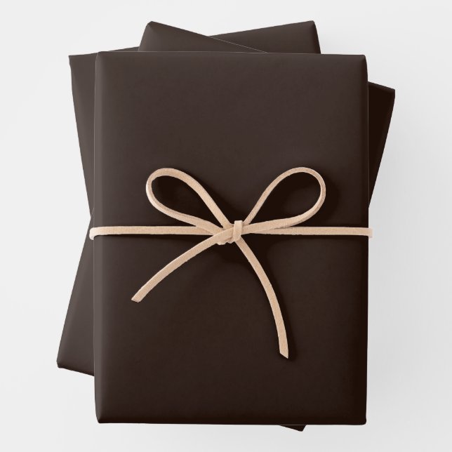 Feuille De Papier Cadeau Chocolat foncé, Brown solide, Brown foncé (En situation)