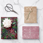 Feuille De Papier Cadeau Christmas Burgundy Poinsettia Flowers Watercolor<br><div class="desc">Ce motif magnifique et artistique est parfait pour les fêtes de Noël. Il présente des poinsettias d'aquarelle peintes à la main, des fleurs, des feuilles de lierre et des motifs de baies de couleur rouge bordeaux, rouge vif, vert de forêt et faux or, sur un arrière - plan bleu marine...</div>