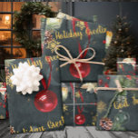 Feuille De Papier Cadeau Christmas Holiday Splendor Modifier Le Salaire<br><div class="desc">Un design de Noël luxueux et festif avec un arrière - plan de nuit de la forêt verte foncée avec des flocons de neige dorés, des poinsettias aquarellées, une lanterne brillante, des cônes de pin et des baies rouges avec un ornement de boule rouge brillant sur le ruban rouge tombant...</div>