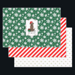 Feuille De Papier Cadeau Christmas Père Noël Chocolat Labrador Retriever Dr<br><div class="desc">Joyeux Noël Santa Claus Labrador Retriever - Drôle,  chien à la traîne avec un chapeau de Père Noël et un cadeau de Noël. HO,  oh ! Copyright © Angi Laframboise. Les mignons chiens de vacances produisent des cadeaux de Noël caricaturaux pour les amoureux de les chiens.</div>