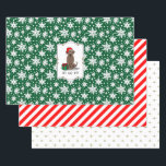 Feuille De Papier Cadeau Christmas Père Noël Chocolat Labrador Retriever Dr<br><div class="desc">Joyeux Noël Santa Claus Labrador Retriever - Drôle,  chien à la traîne avec un chapeau de Père Noël et un cadeau de Noël. HO,  oh ! Copyright © Angi Laframboise. Les mignons chiens de vacances produisent des cadeaux de Noël caricaturaux pour les amoureux de les chiens.</div>
