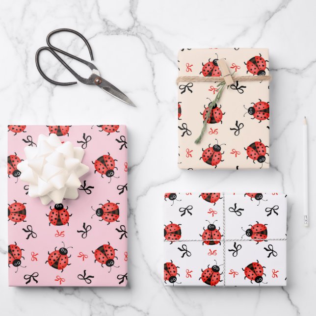 Feuille De Papier Cadeau Coccinelles et rubans (Recto)