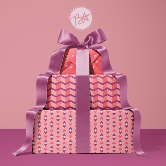 Feuille De Papier Cadeau Coeurs d'amour géométriques, points et rayures Che (Créateur téléchargé)