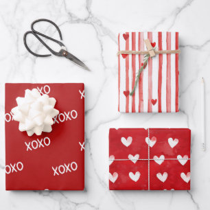 Feuille De Papier Cadeau Cœurs rayés rouges et blancs XOXO