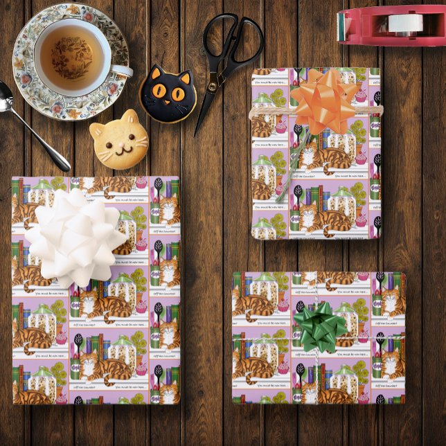 Feuille De Papier Cadeau Comptoir de cuisine Orange Tabby Haut (Créateur téléchargé)