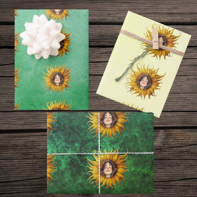 Feuille De Papier Cadeau Cute Girls Face Middle of Yellow Sunflower Greens (Cute smiling girls face inside yellow sunflowers on shads of green and yellow gift wrap sheets.)