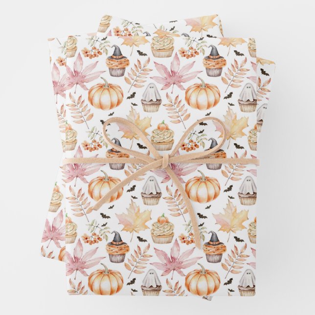 Feuille De Papier Cadeau Cute Pastel Éffrayant Cupcakes Motif Halloween (En situation)