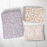 Feuille De Papier Cadeau Daffodique à ressort floral | Brown et violet<br><div class="desc">Ces feuilles de papier d'emballage fleuris brun et violet de jonquille de printemps sont parfaites pour offrir un cadeau. Faites plaisir à vos amis,  à votre famille et à vos destinataires de cadeaux avec du papier d'emballage superbement coordonné.</div>