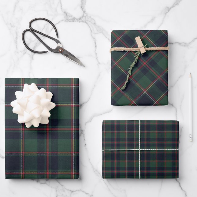 Feuille De Papier Cadeau Dark Navy Blue Red Green Plaid Pattern Holiday (Recto)