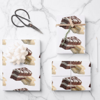 Feuille De Papier Cadeau Decadent Chocolate Cake Slices with White Chocolat
