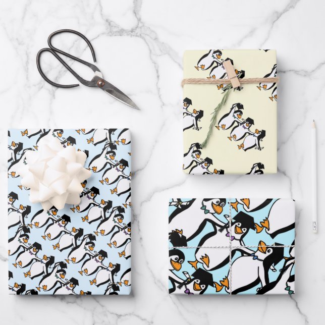 Feuille De Papier Cadeau Diplômés de pingouins  (Recto)