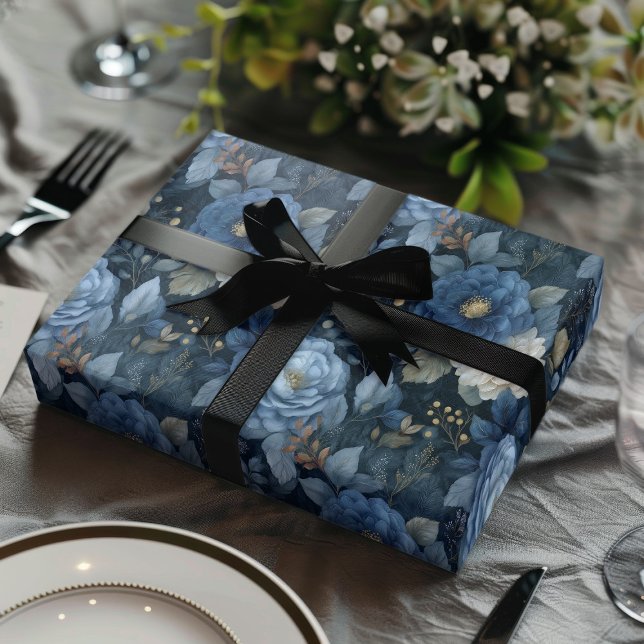 Feuille De Papier Cadeau Elegant Christmas Blue and White Floral Gift  (Créateur téléchargé)