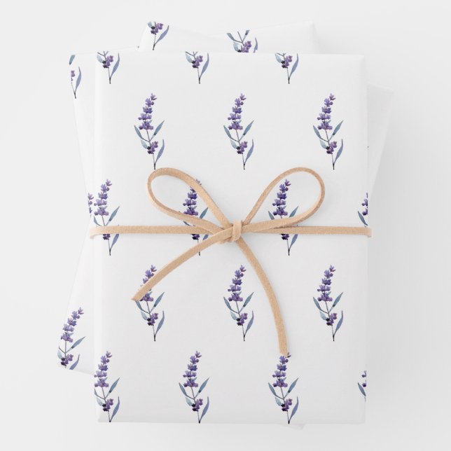 Feuille De Papier Cadeau Élégant lavande floral (En situation)