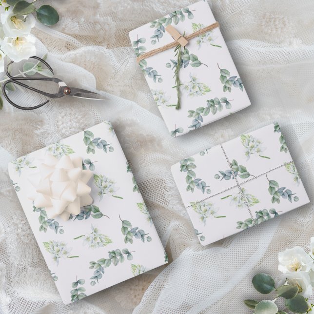 Feuille De Papier Cadeau Elégant Sage Greenery Aquarelle Botanique Foliage (This elegant wrapping paper features soft greenery and is perfect for weddings and bridal showers)